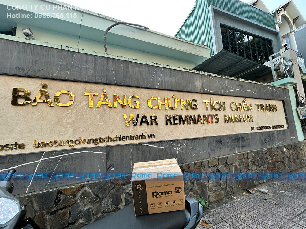 máy ozone khử mùi