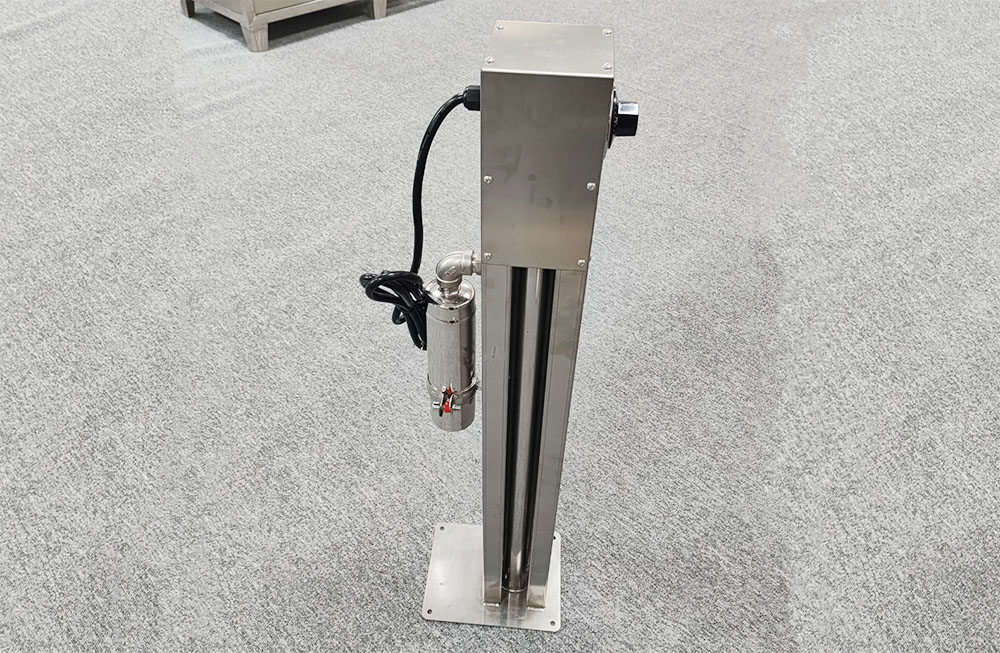 Đây là một thiết bị thiết yếu, đảm bảo an toàn cho người vận hành và tuân thủ các tiêu chuẩn về môi trường lao động.