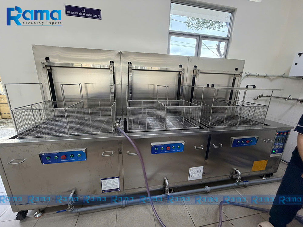 bể rửa siêu âm công nghiệp