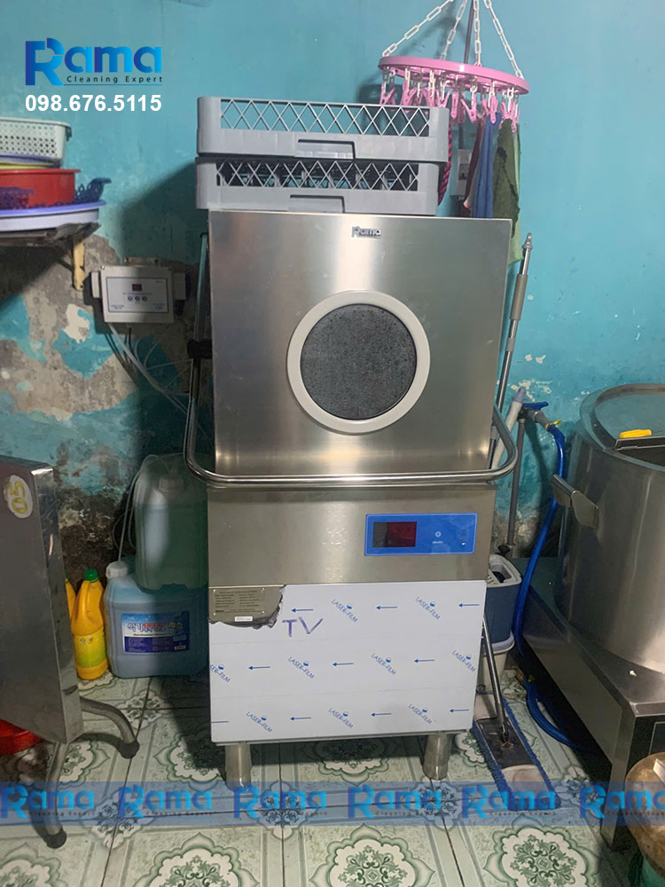 máy rửa bát công nghiệp