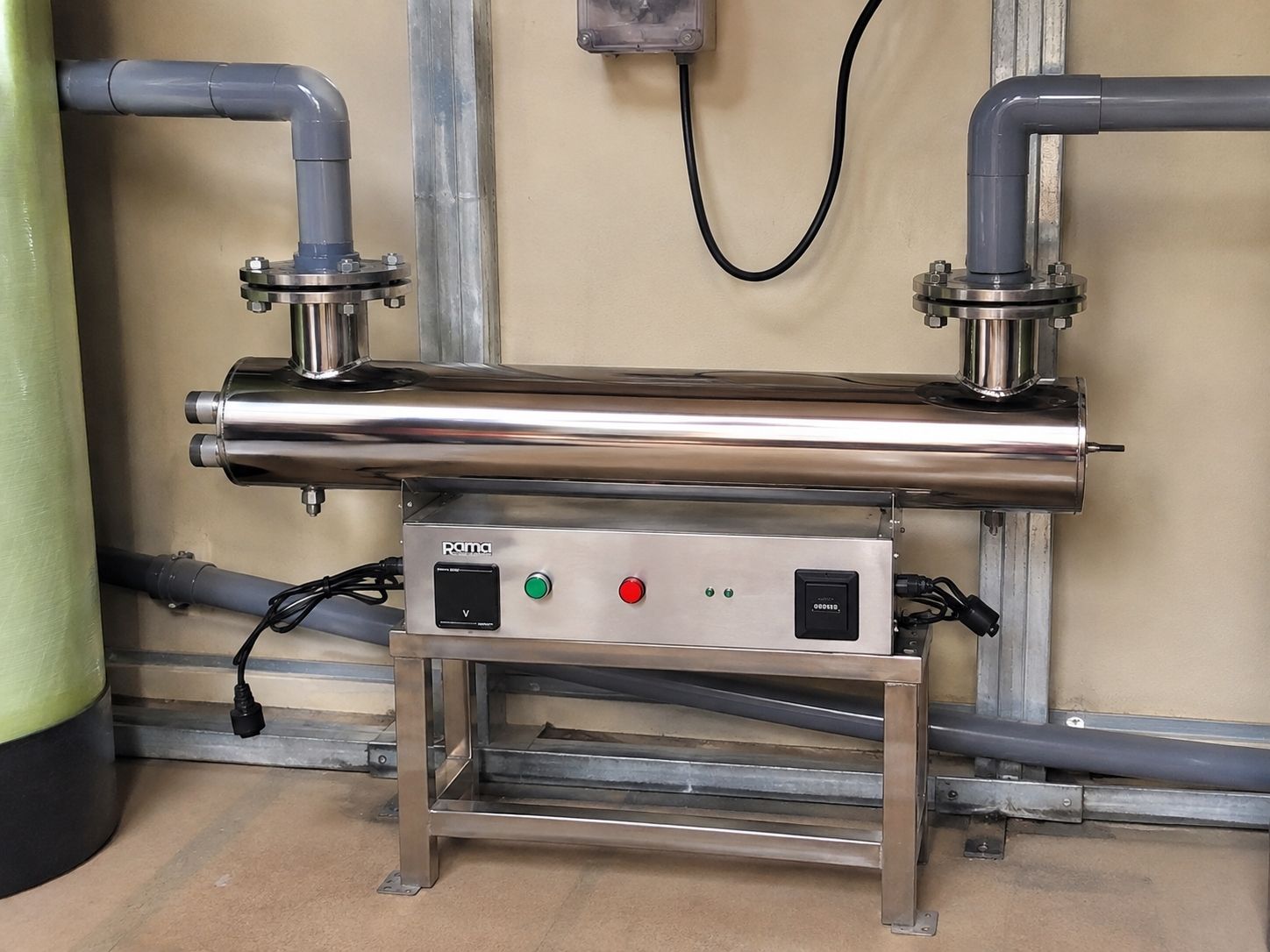 Điều gì khiến thiết bị UV xử lý nước nuôi trồng Rama RUD được lựa chọn?